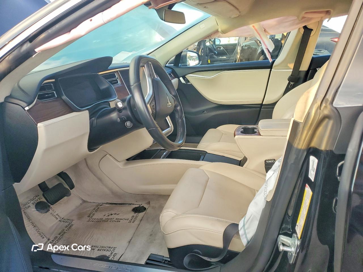 Tesla Model S 2018