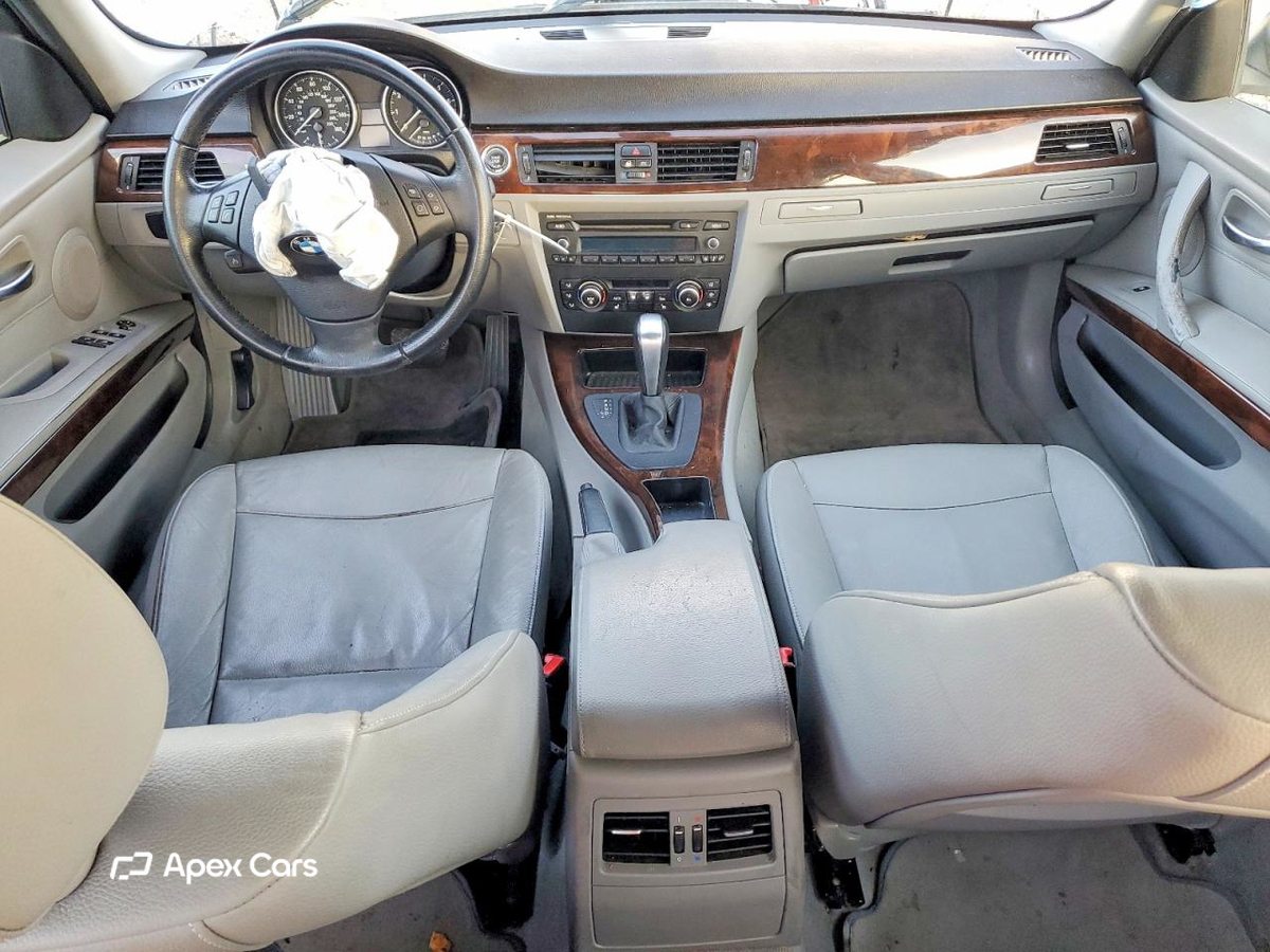BMW Series 3 2011