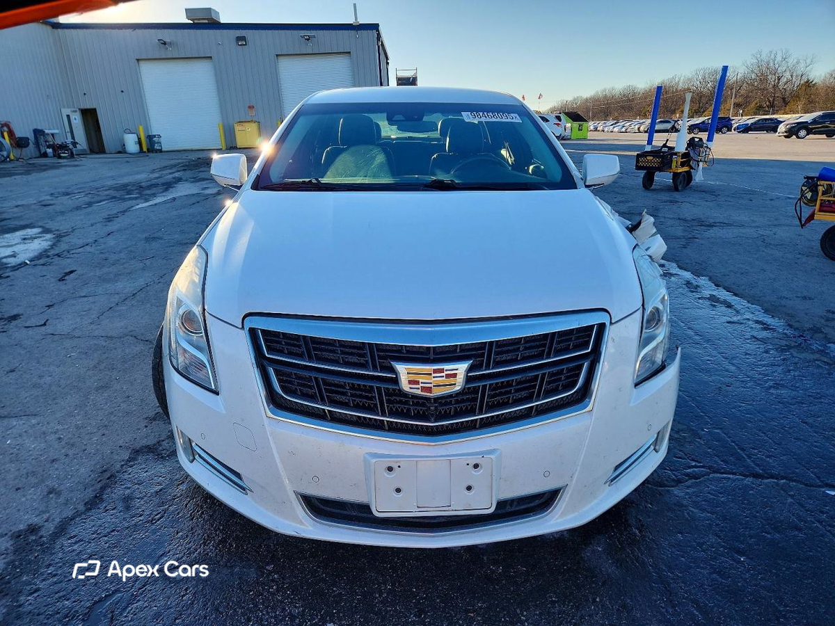Cadillac XTS 2016