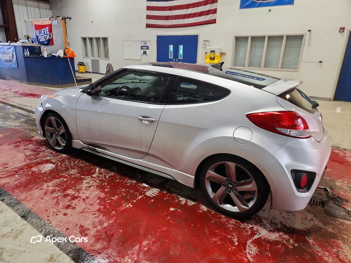 Hyundai Veloster 2013