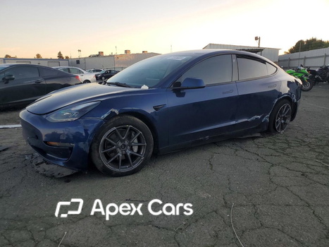 Tesla Model 3 2023 - Image 1 of 13