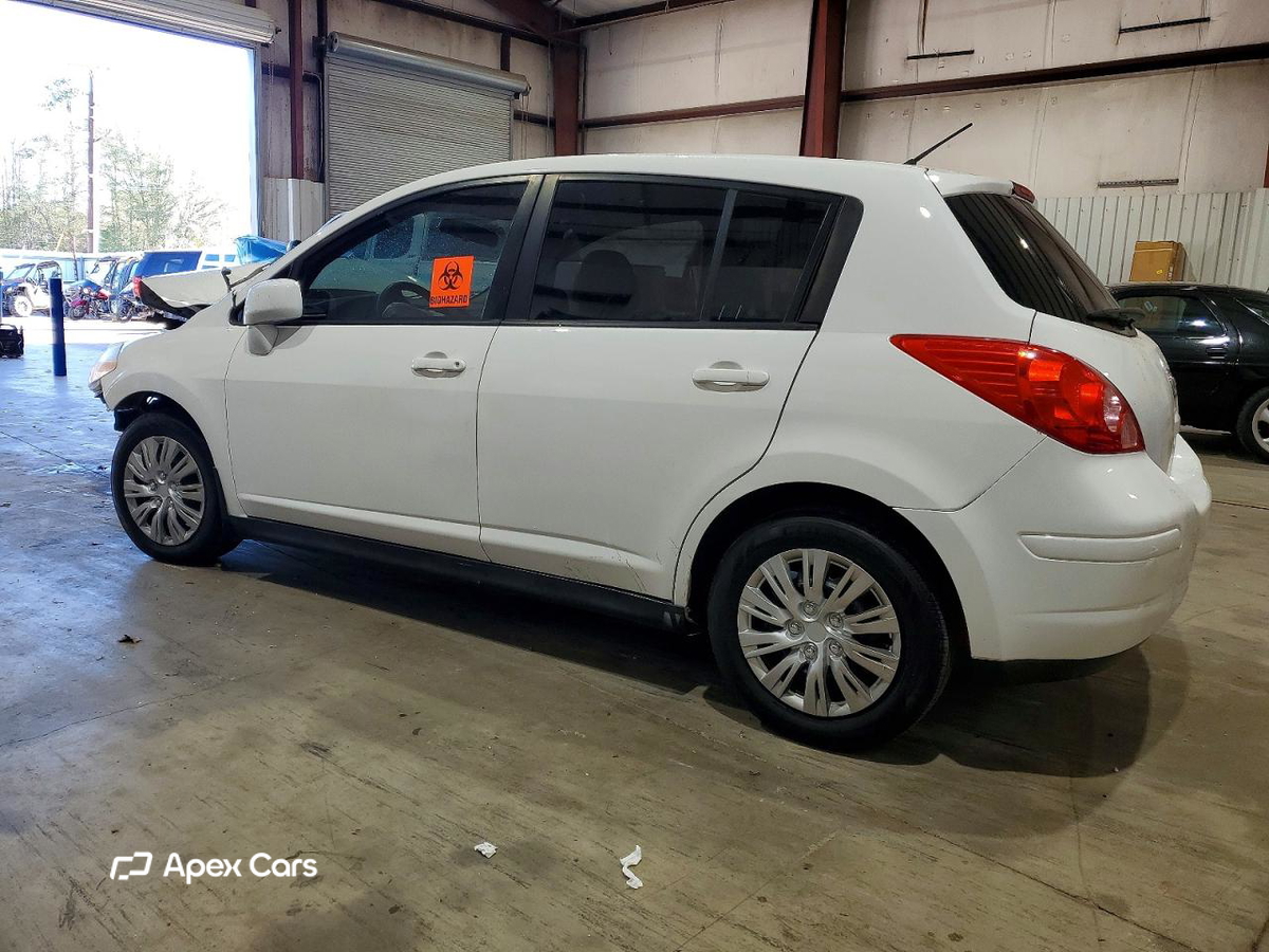 Nissan Versa 2012
