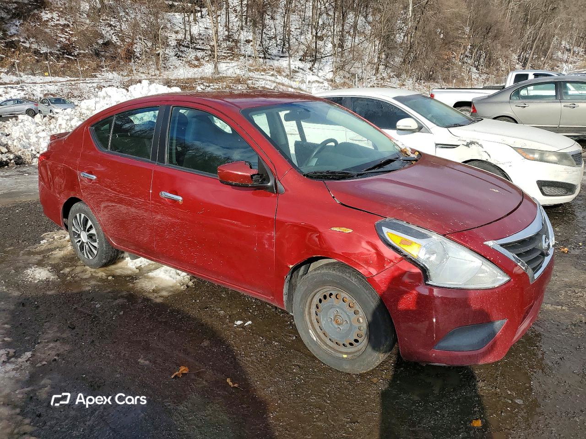 Nissan Versa 2019