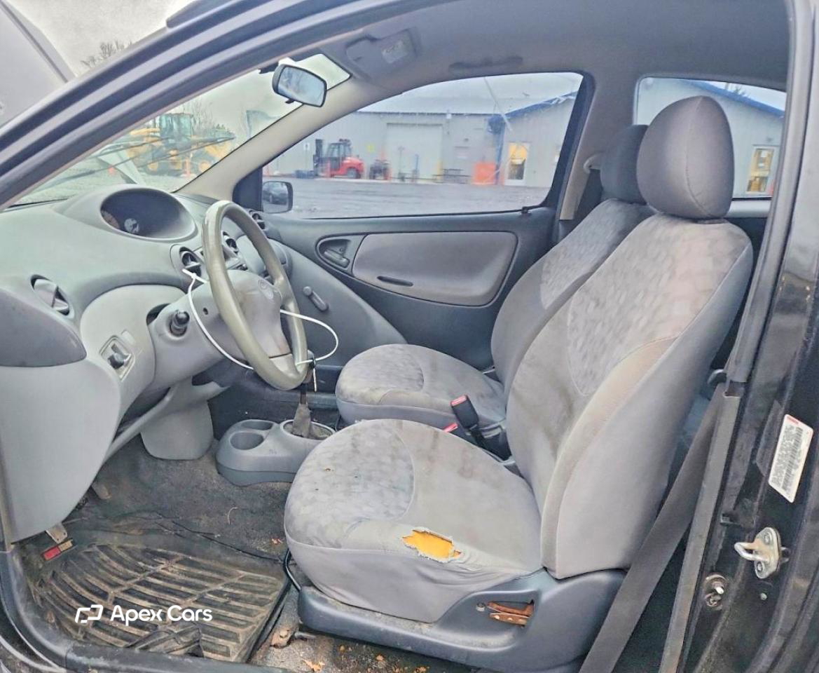 Toyota Echo 2001