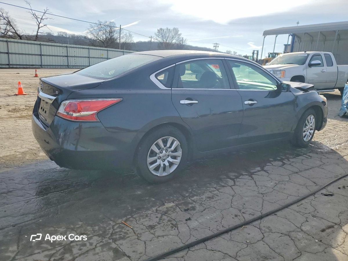 Nissan Altima 2015