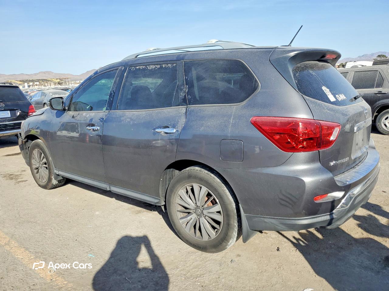 Nissan Pathfinder 2017