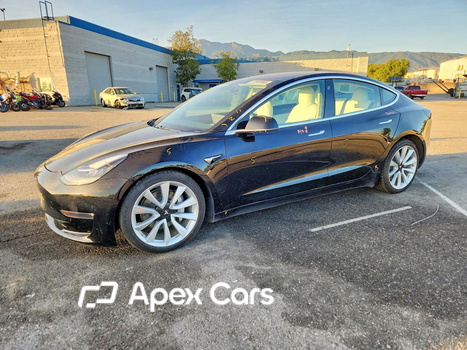 Tesla Model 3 2018 - Zdjęcie 1 z 13