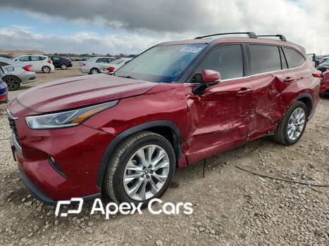 Toyota Highlander 2021 - Image 1 of 14