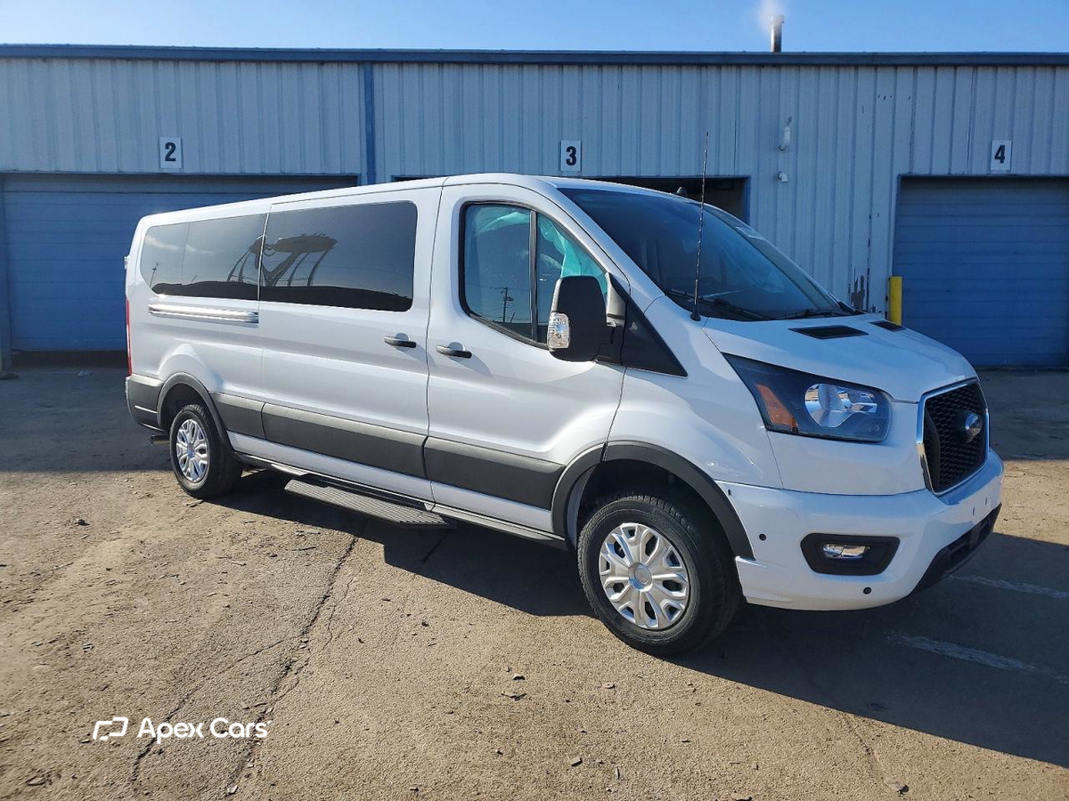 Ford Transit 2025