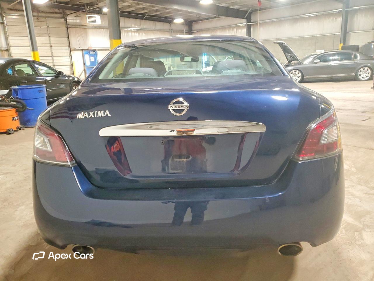 Nissan Maxima 2013