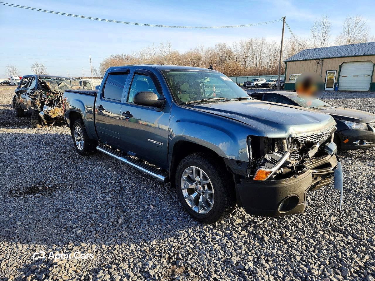 GMC Sierra 2013