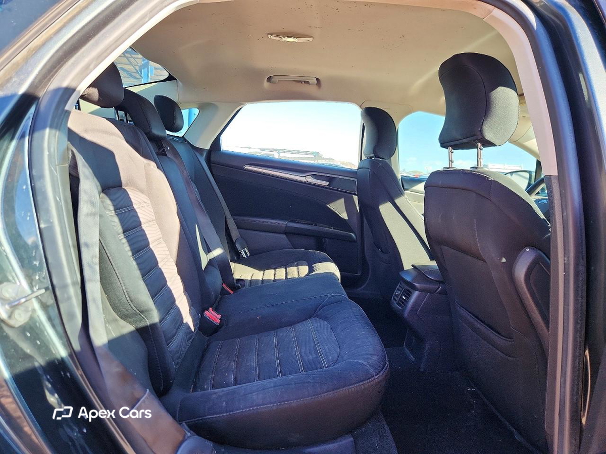 Ford Fusion 2016