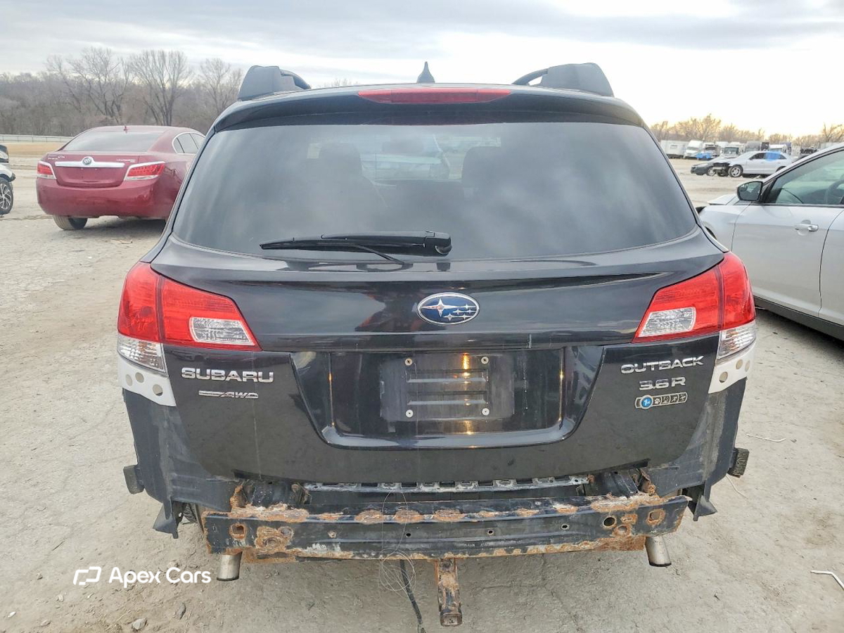 Subaru Outback 2012