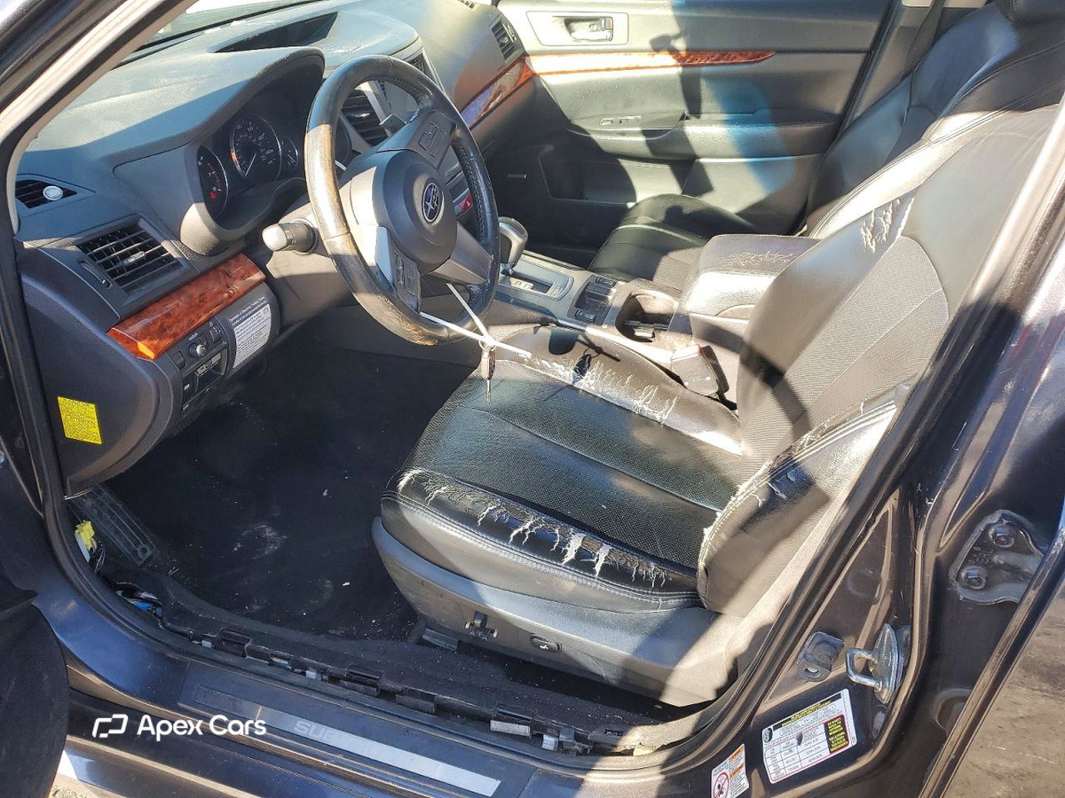 Subaru Legacy 2011