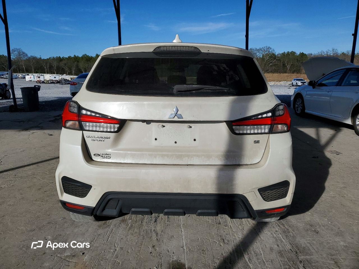 Mitsubishi Outlander 2021