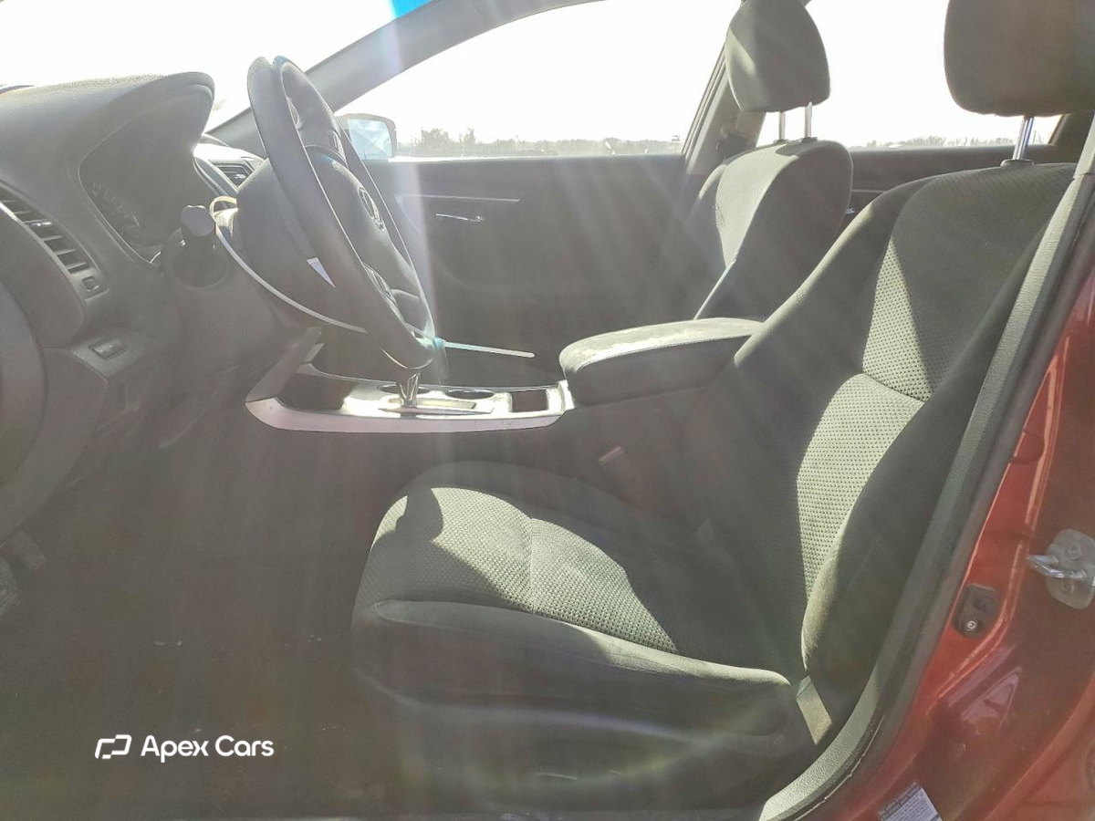 Nissan Altima 2015