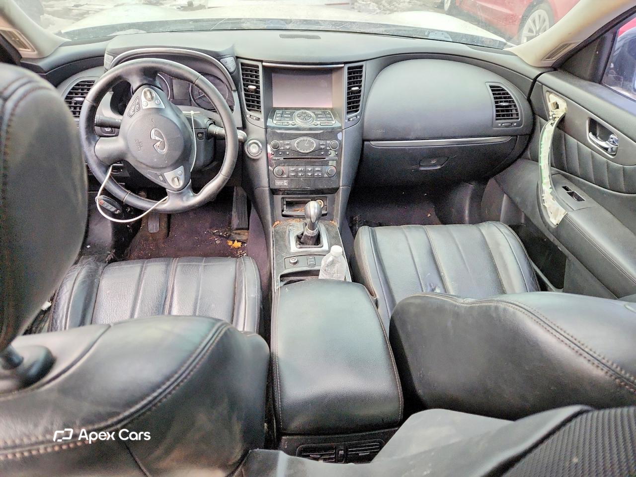 Infiniti QX70 2015