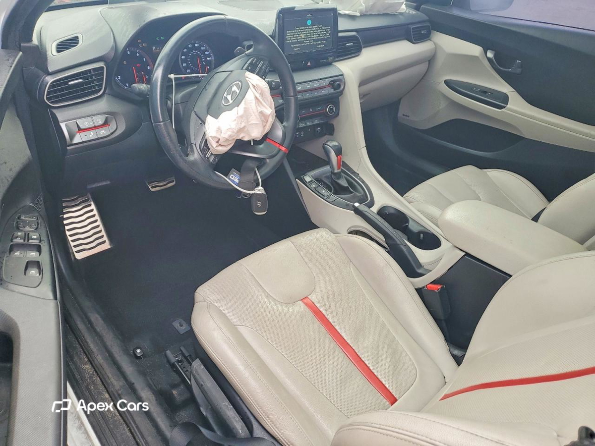 Hyundai Veloster 2020