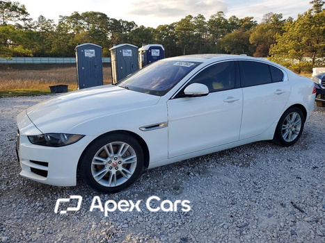Jaguar XE 2017 - Image 1 of 13