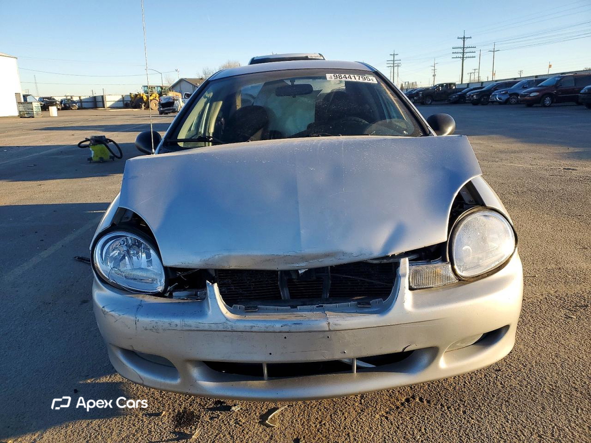 Dodge Neon 2002