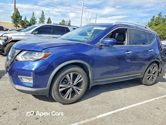 2017 Nissan Rogue - Image 1 of 5