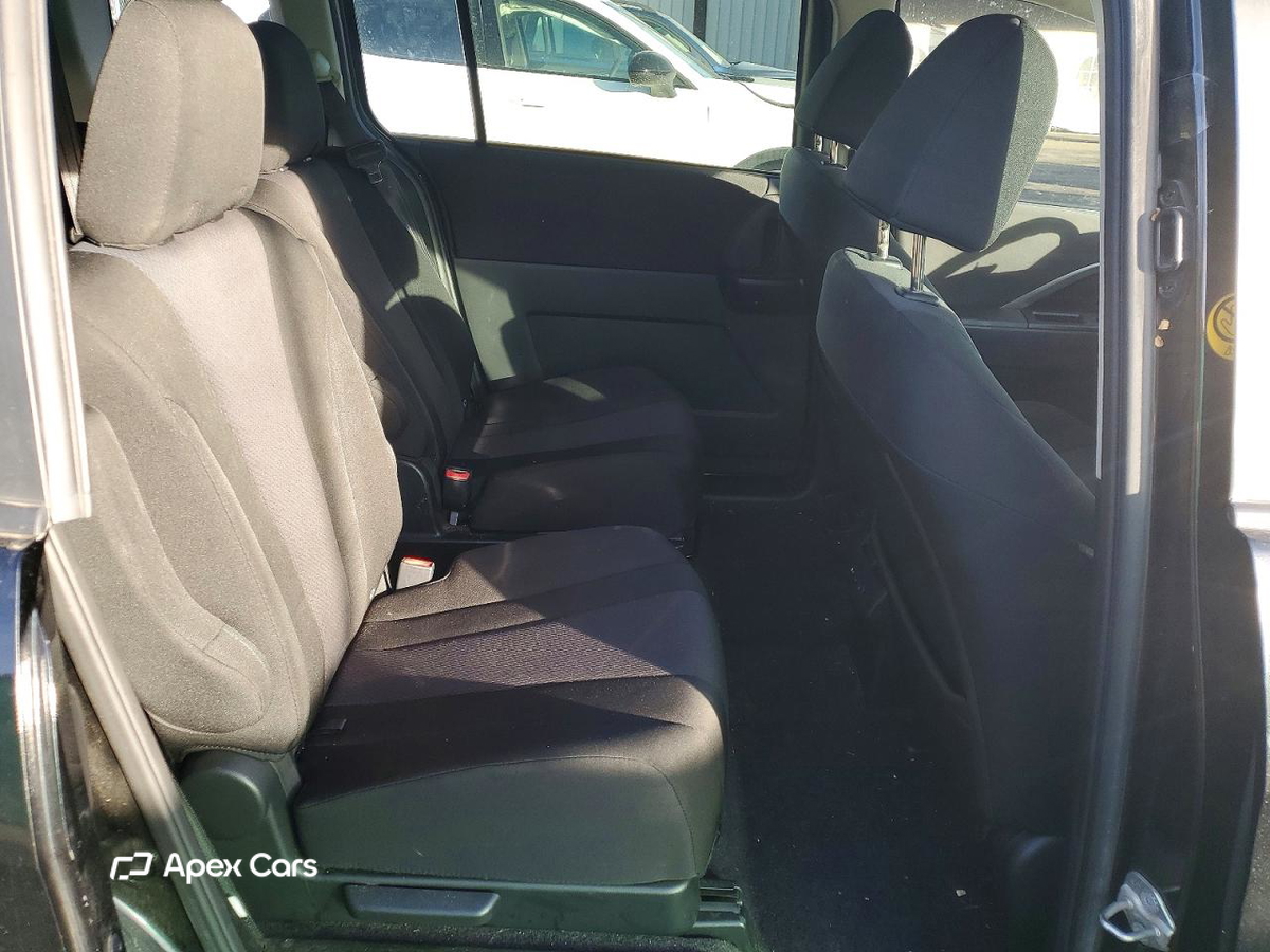 Mazda 5 2015
