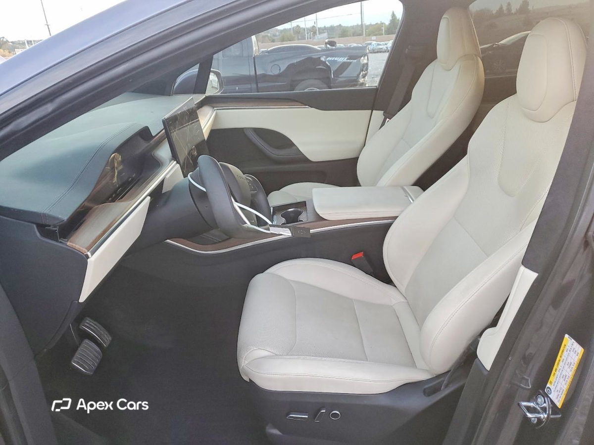 Tesla Model X 2023