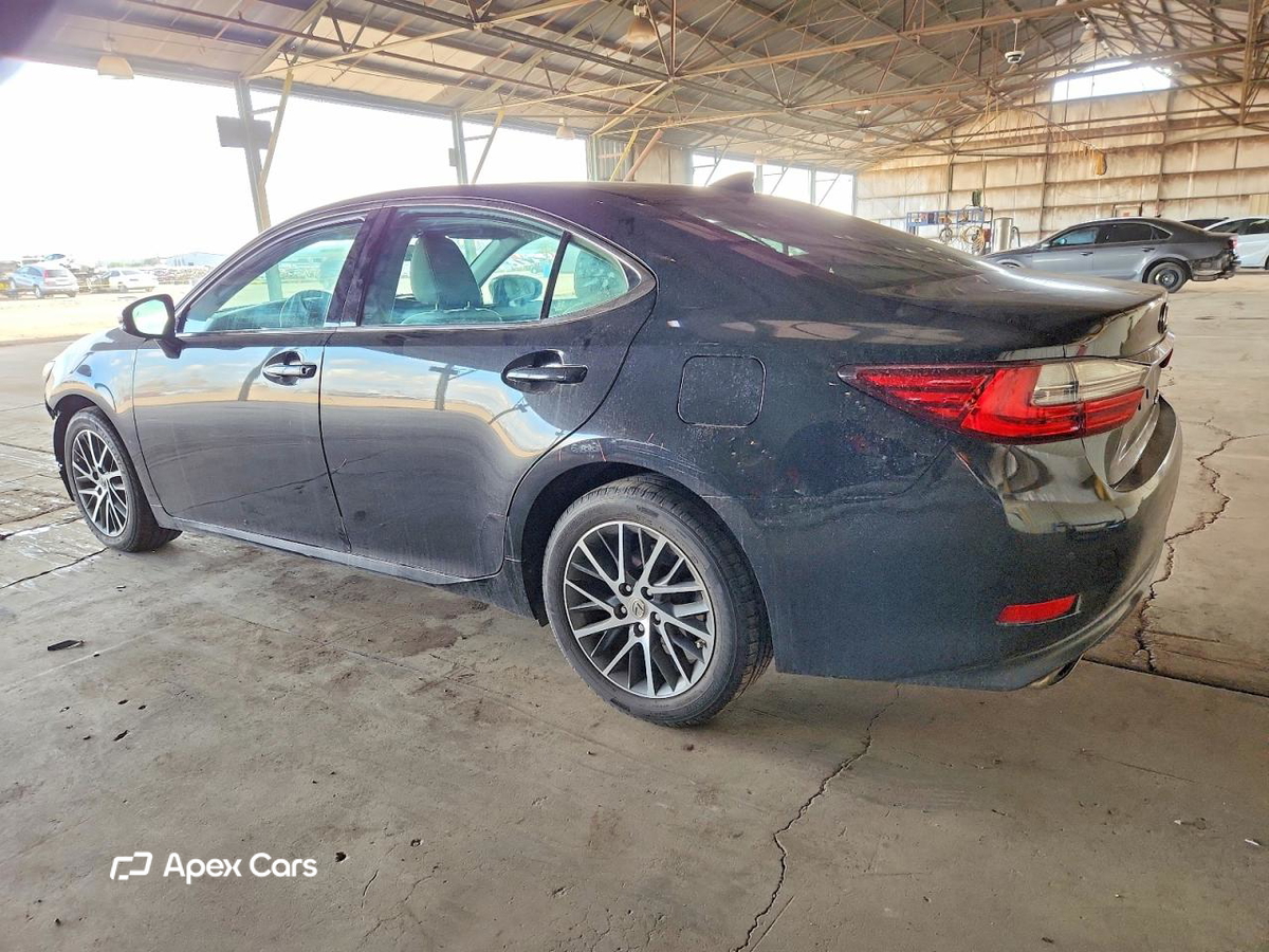 Lexus ES 2017