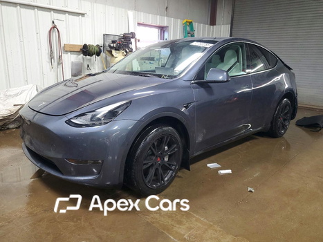 Tesla Model Y 2023 - Image 1 of 13