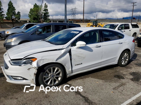 Ford Fusion 2017 - Image 1 of 12