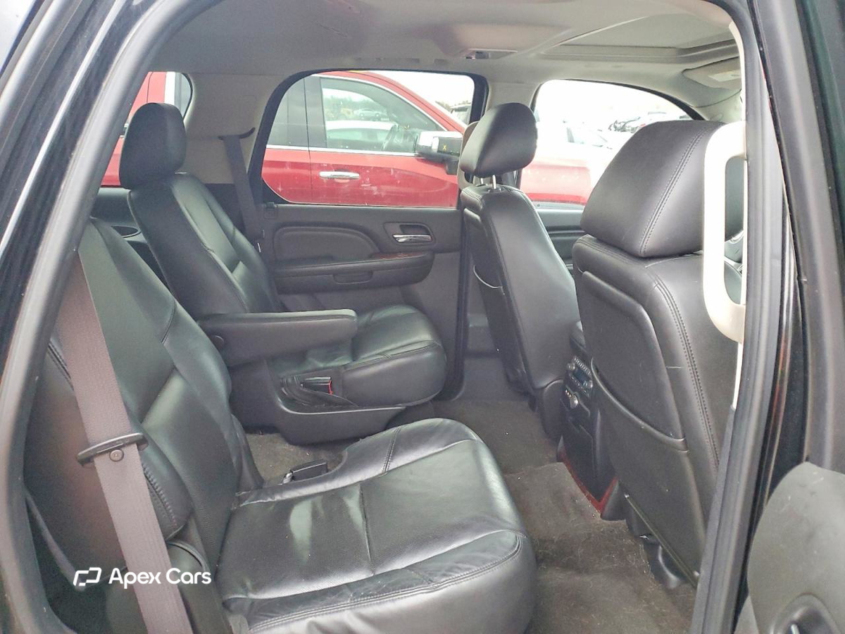 Cadillac Escalade 2011