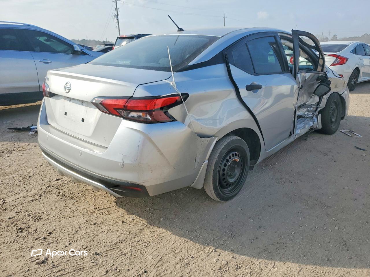 Nissan Versa 2020