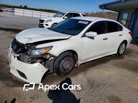 Nissan Altima 2018 - Image 1 of 13