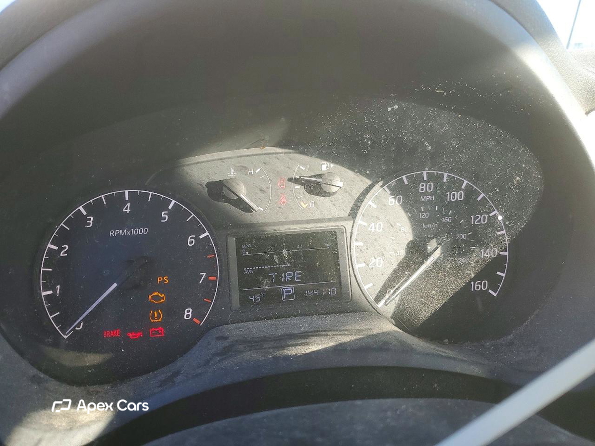 Nissan Sentra 2015