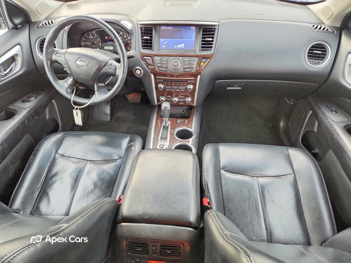 Nissan Pathfinder 2015