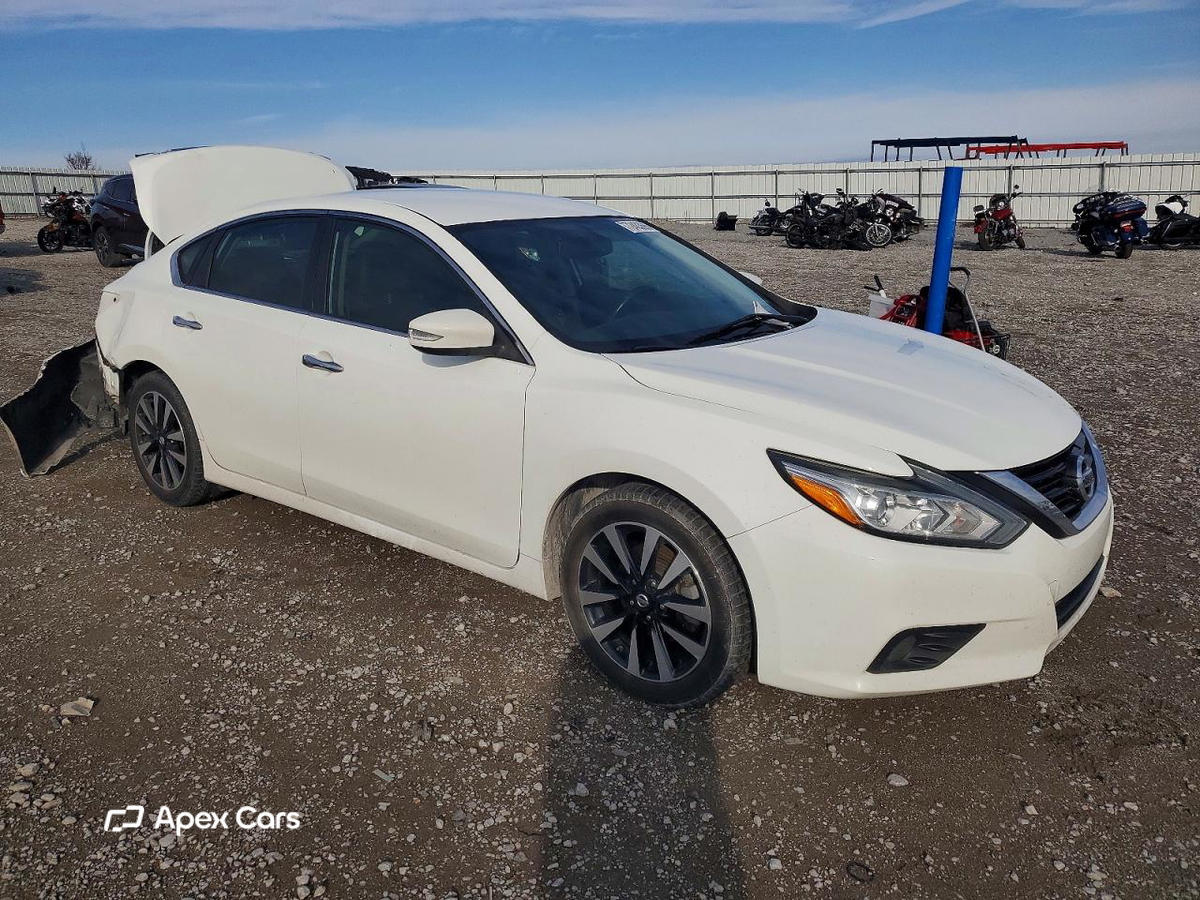 Nissan Altima 2018