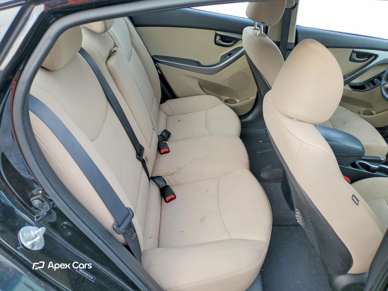 Hyundai Elantra 2016