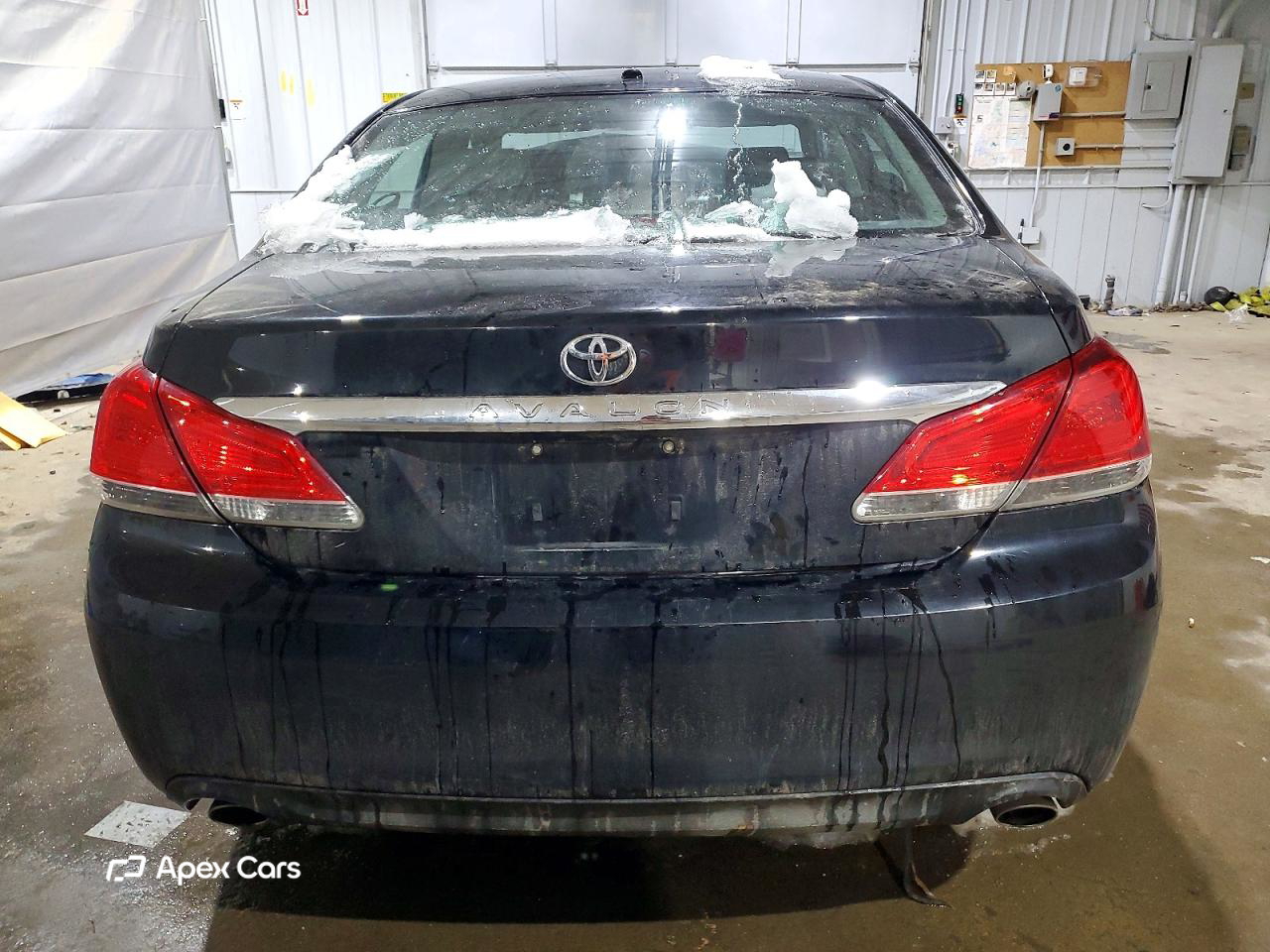 Toyota Avalon 2011