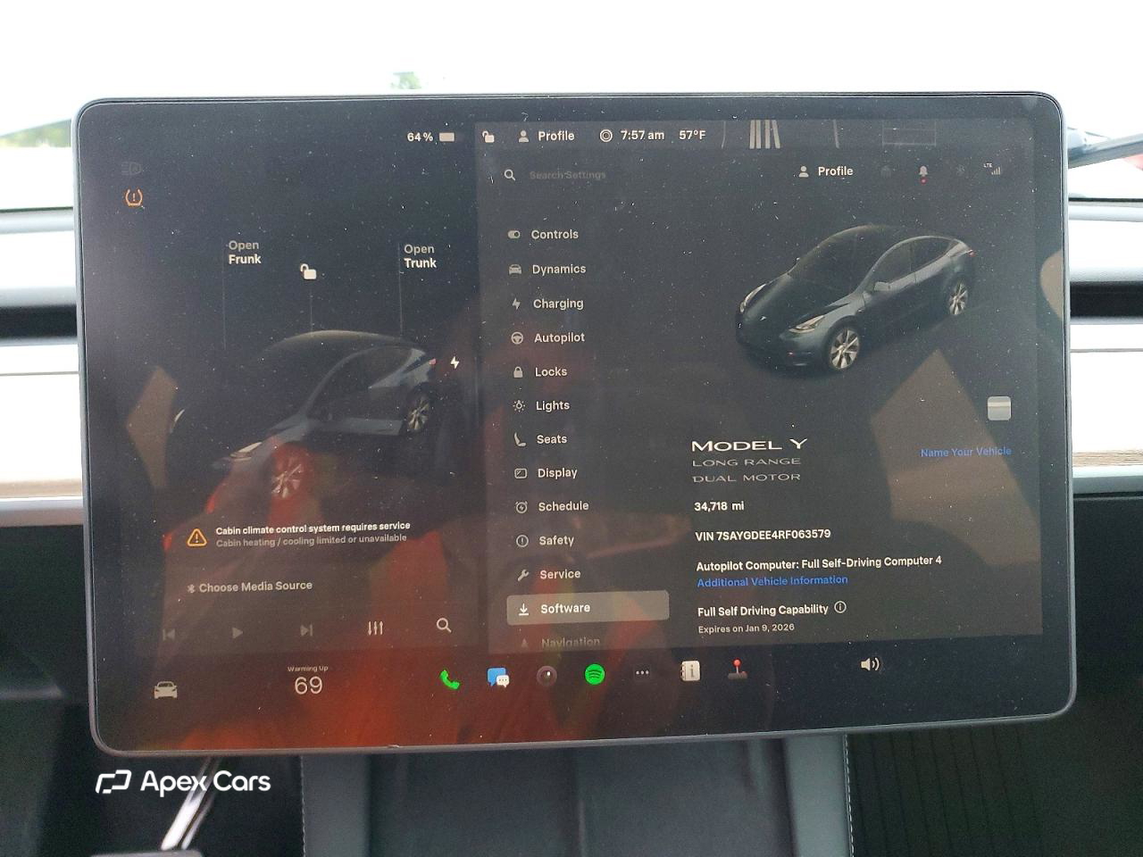 Tesla Model Y 2024