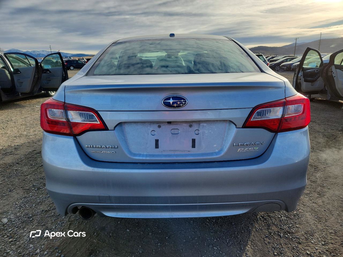 Subaru Legacy 2015