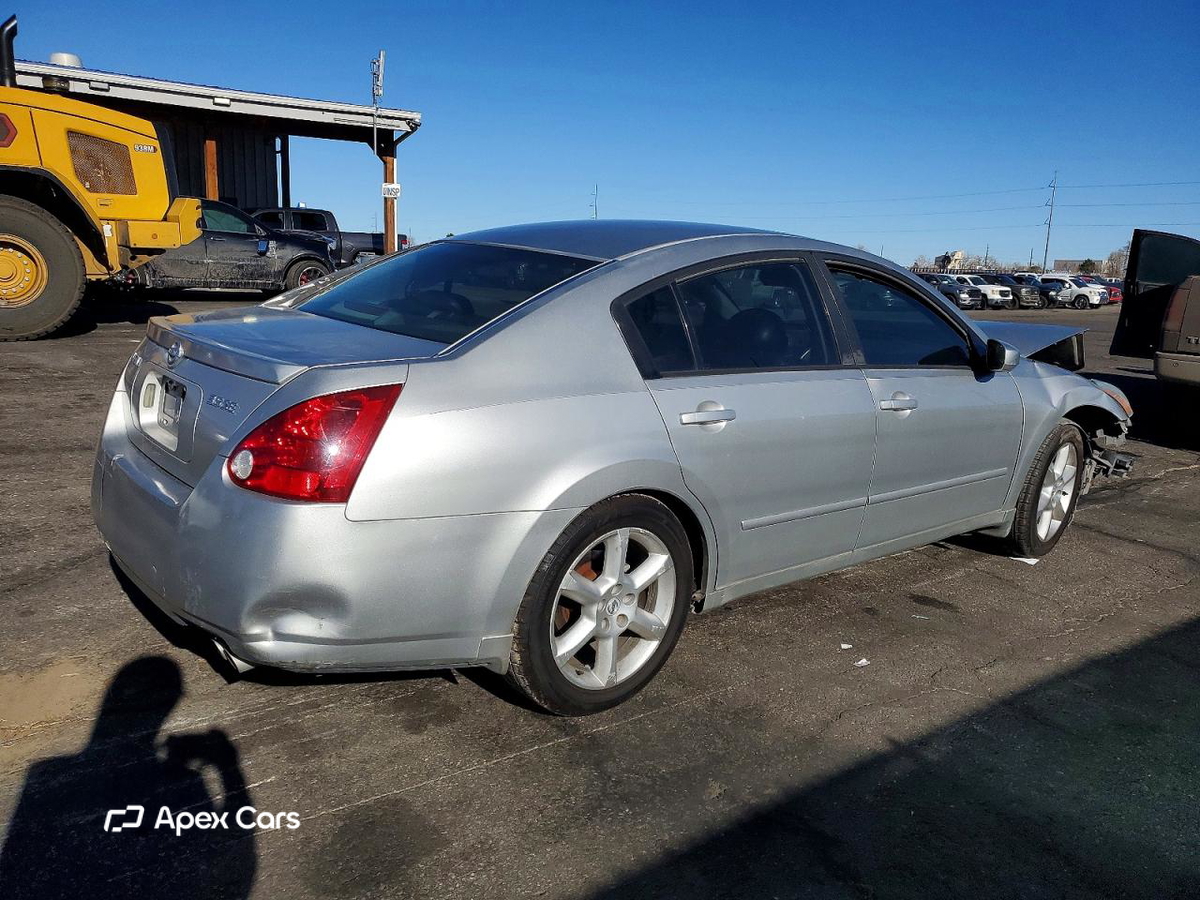 Nissan Maxima 2005