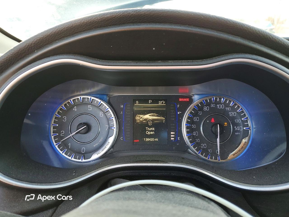 Chrysler 200 2015