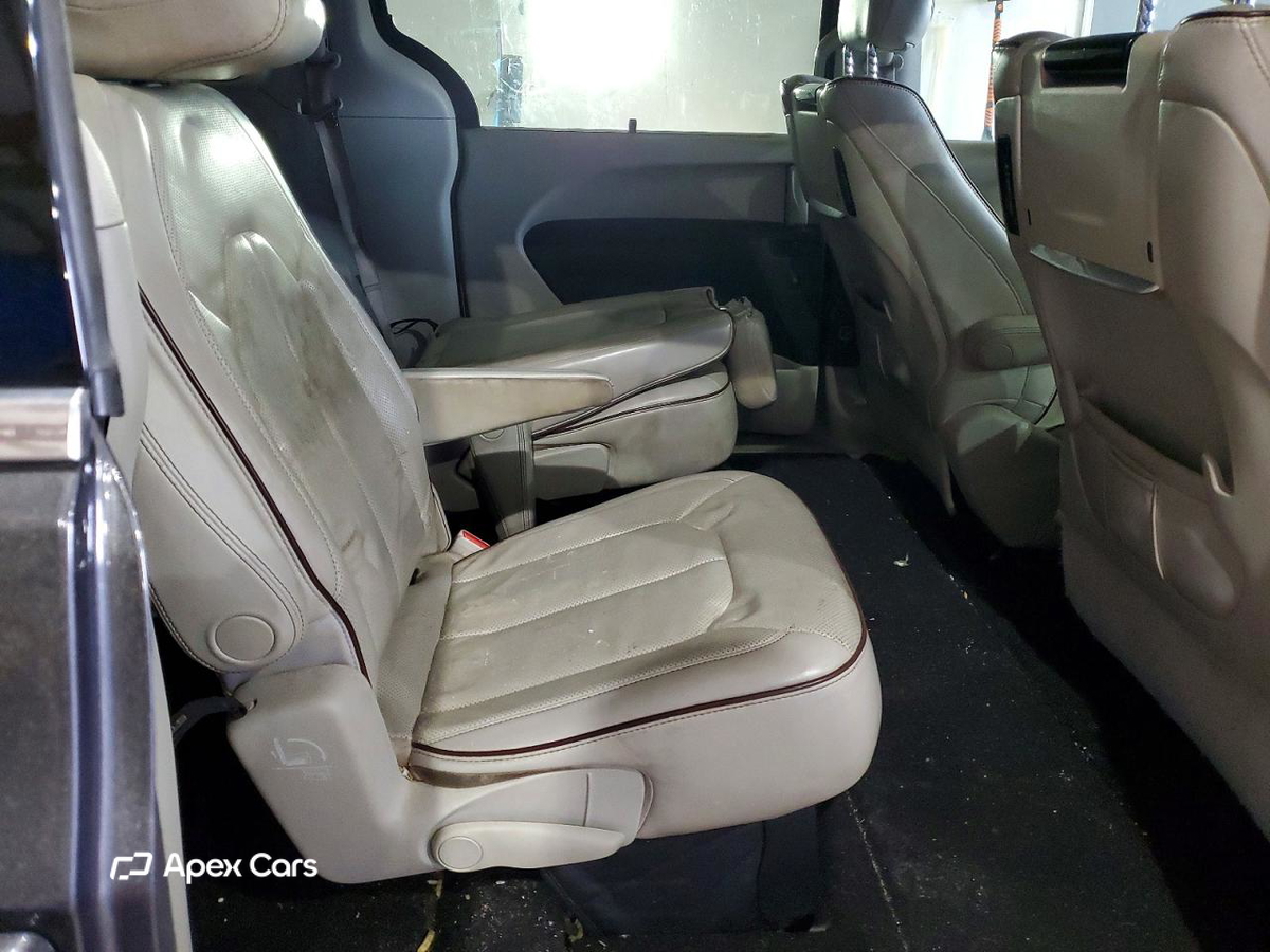 Chrysler Pacifica 2017