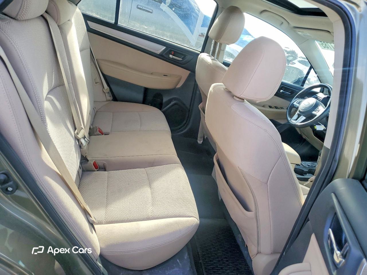 Subaru Outback 2015