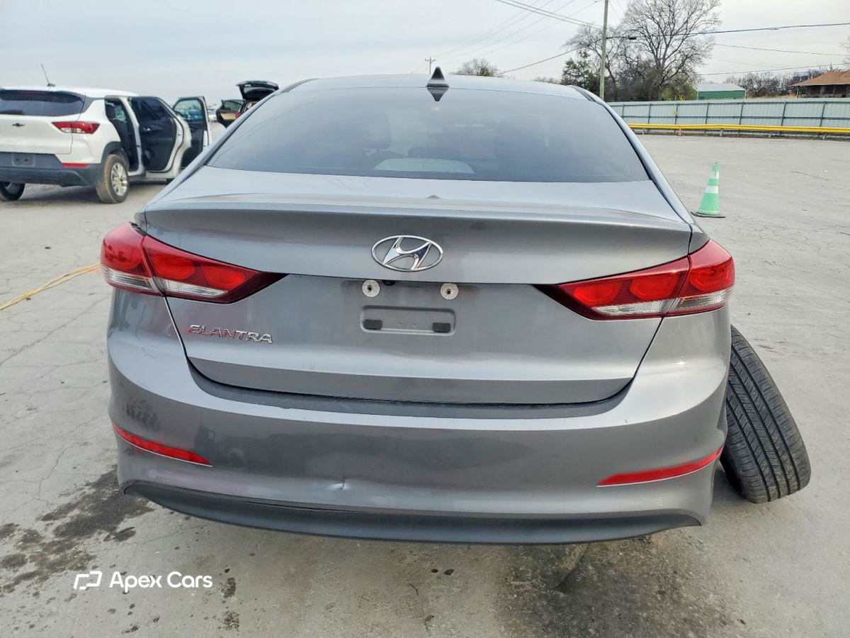 Hyundai Elantra 2018