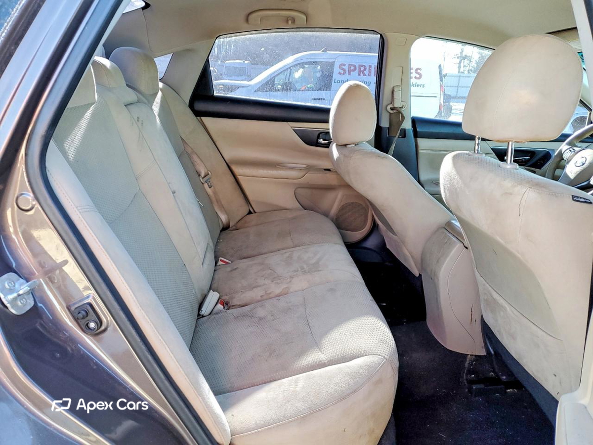 Nissan Altima 2015
