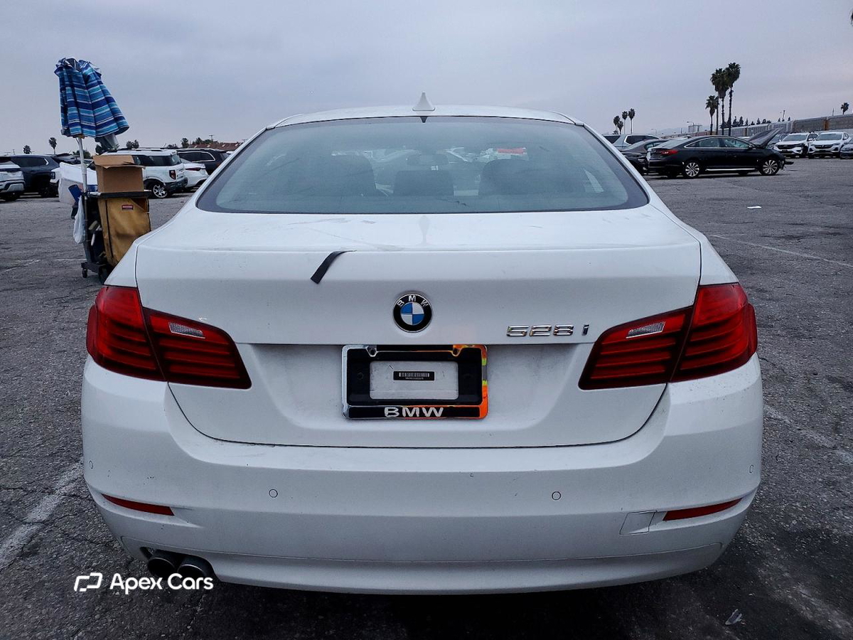 BMW Series 5 2016