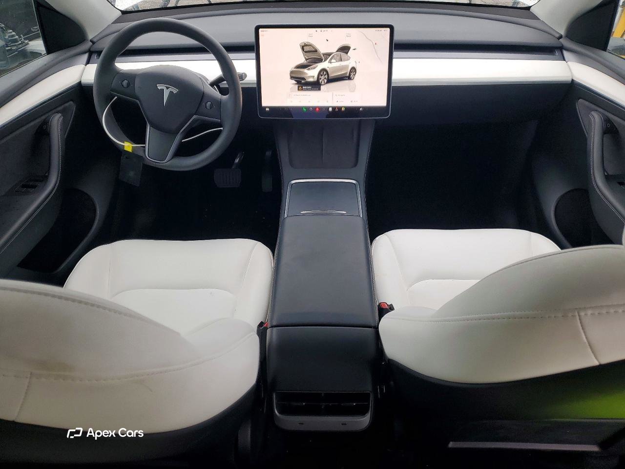 Tesla Model Y 2024