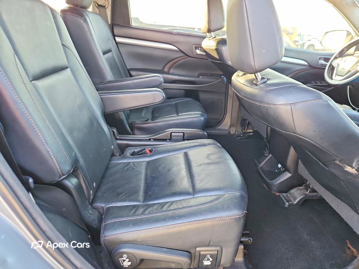 Toyota Highlander 2014