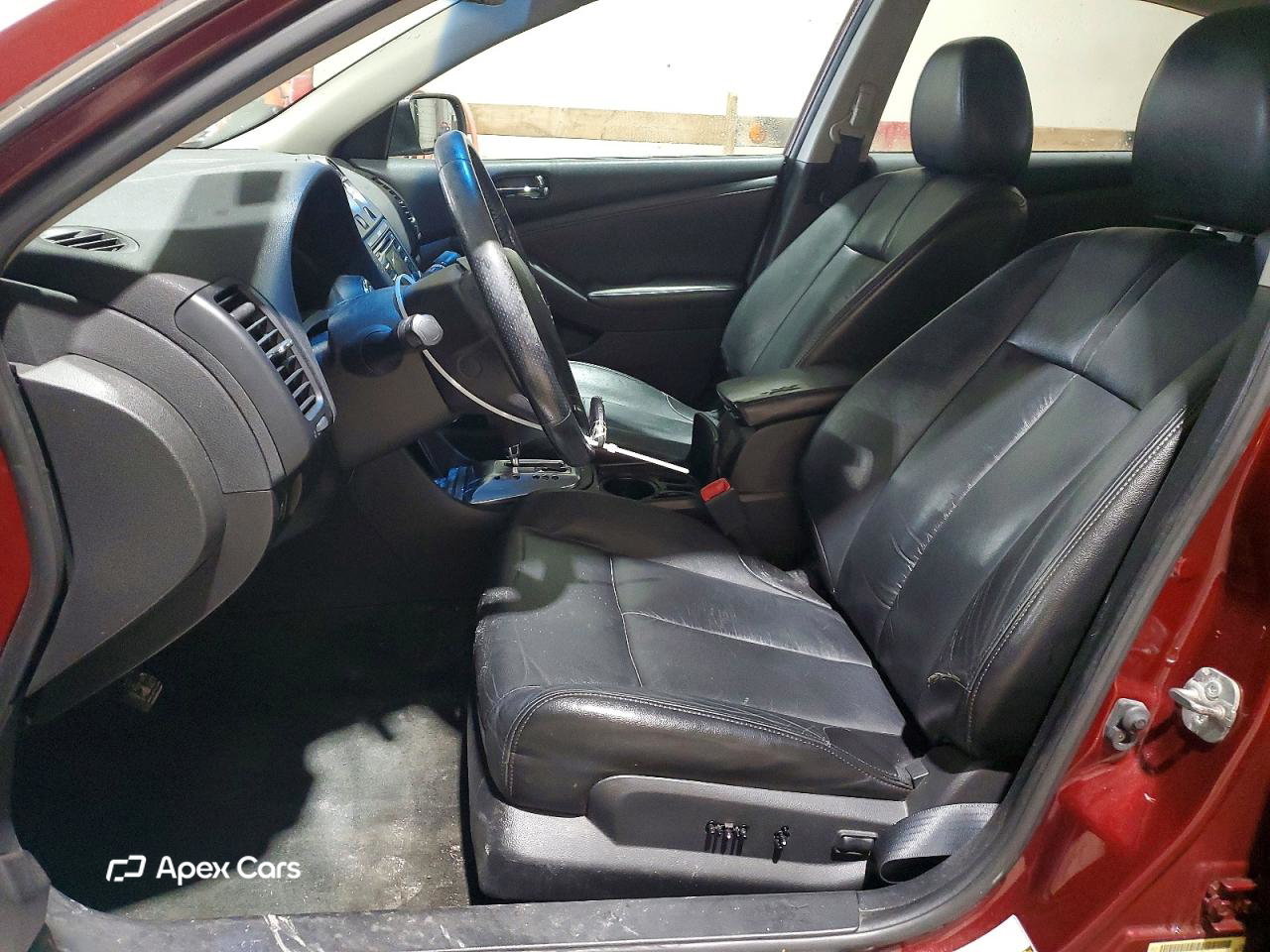 Nissan Altima 2012